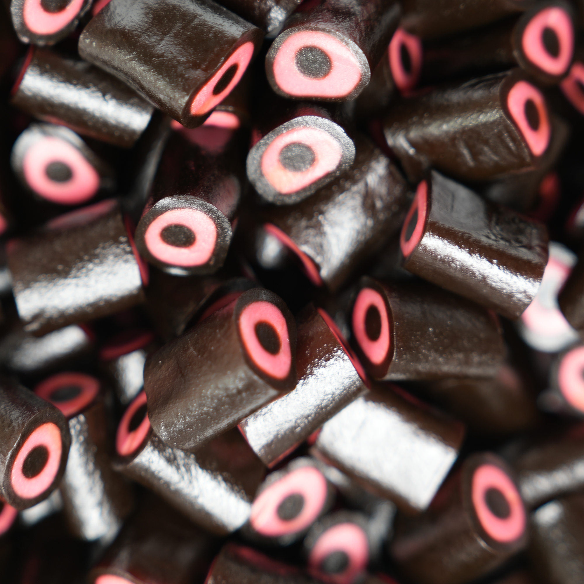 Liquorice & Raspberry Salt Rocks