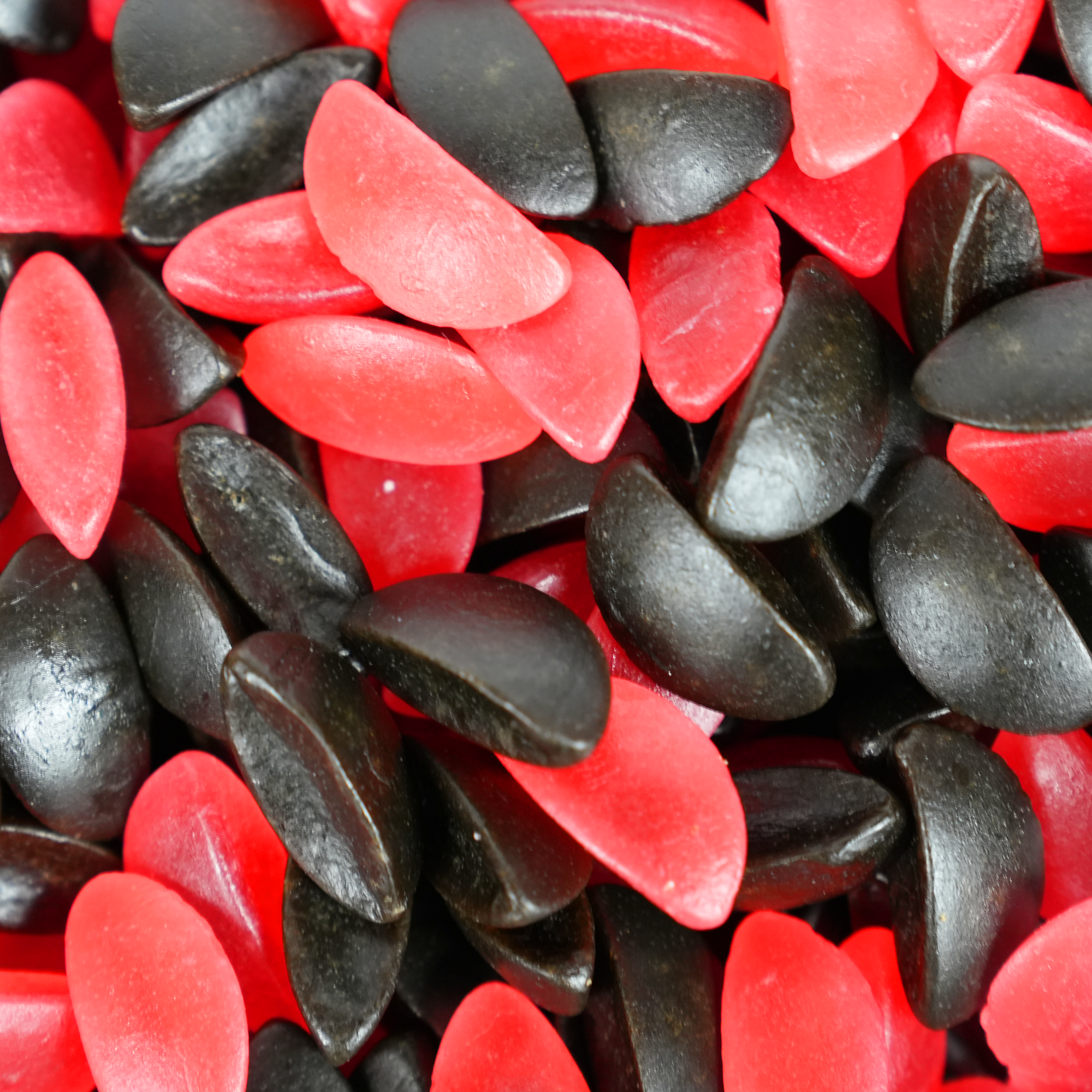 Liquorice & Raspberry Boats