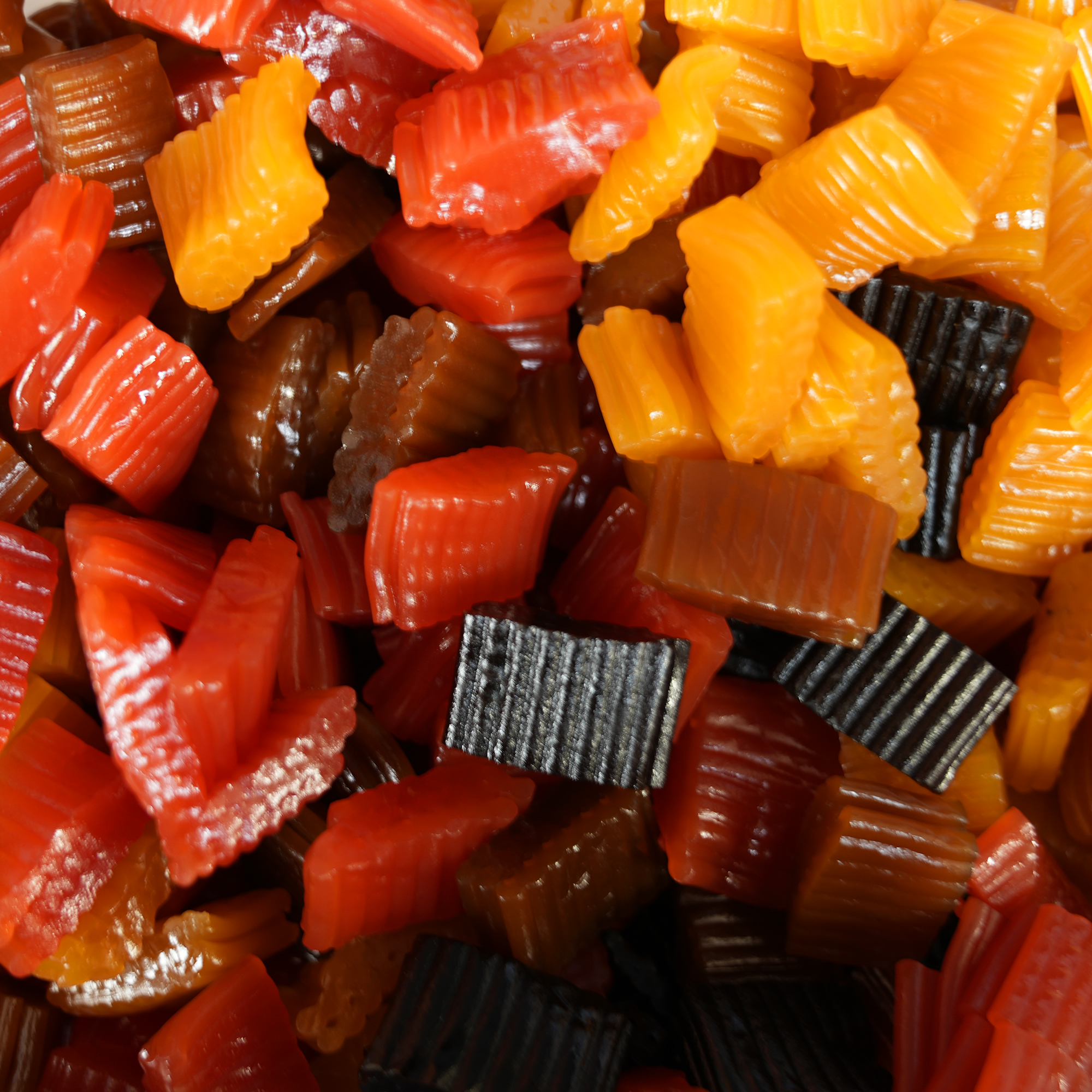 Square Mix - Liquorice, Strawberry, Mango & Caramel